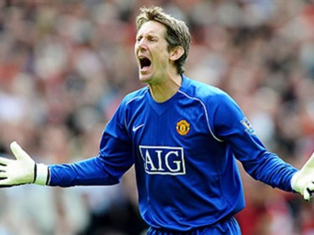 Van der Saar se retiraría del fútbol al final de esta temporada