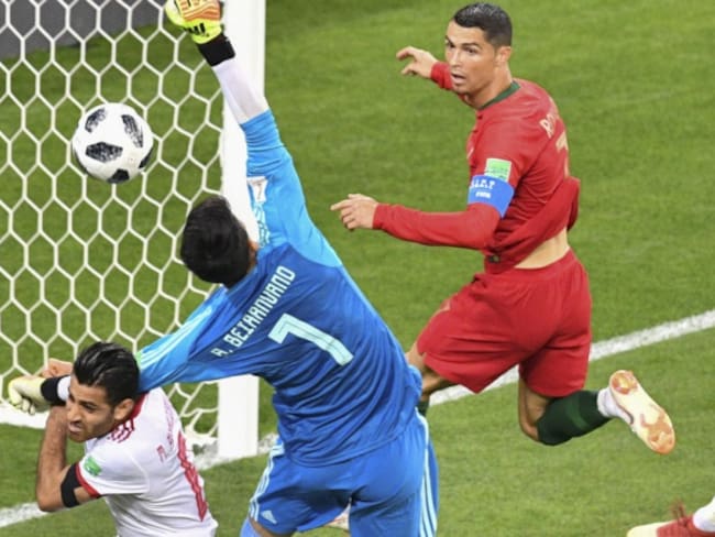 Portugal igualó con Irán y enfrentará a Uruguay en octavos de final
