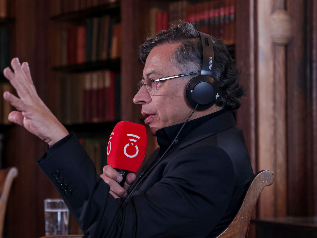 Petro conmina al ELN y dice que es urgente desnarcotizar la frontera colombo venezolana