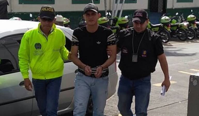 El capturado fue enviado a la cárcel mientras se adelanta el proceso investigativo.