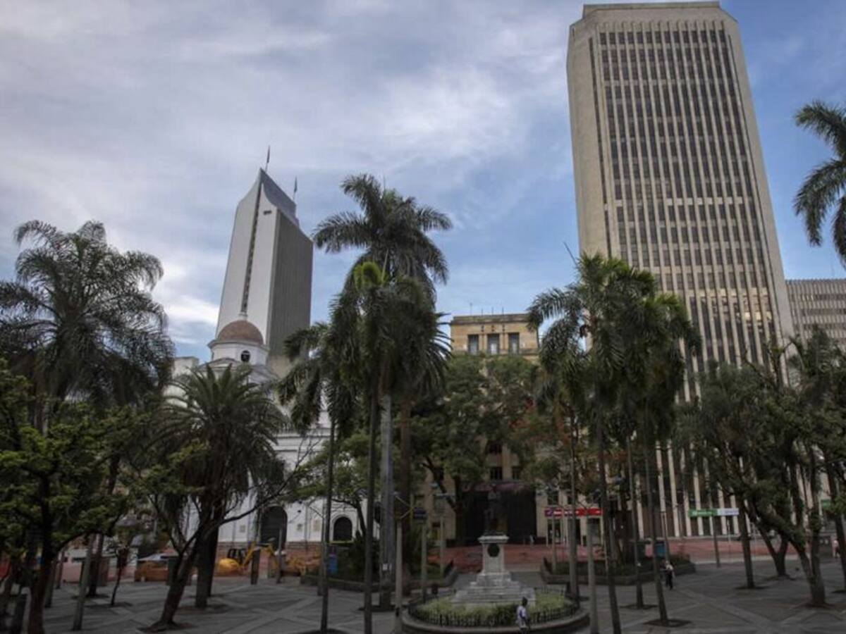 En el toque de queda se impusieron más de 2 mil comparendos en Medellín