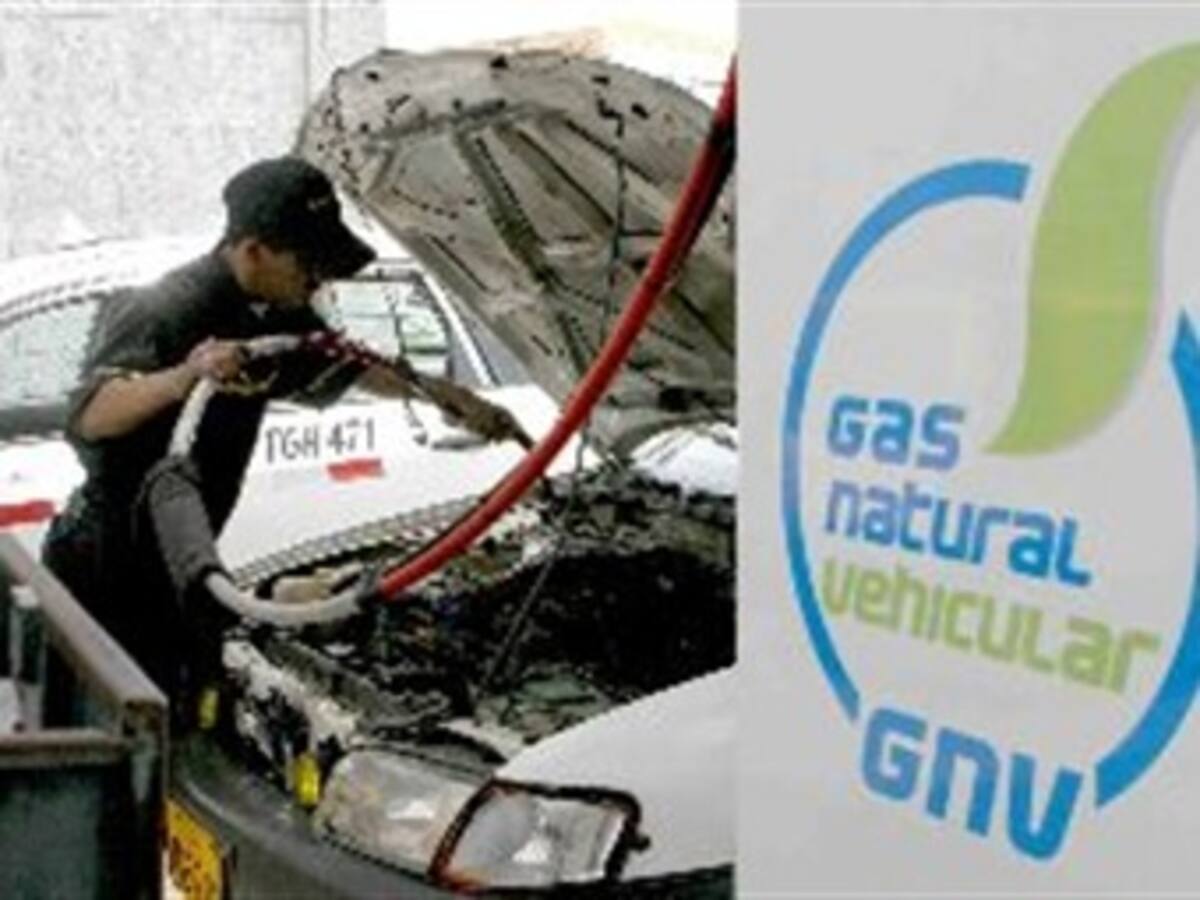 Comienza a normalizarse el suministro de gas vehicular