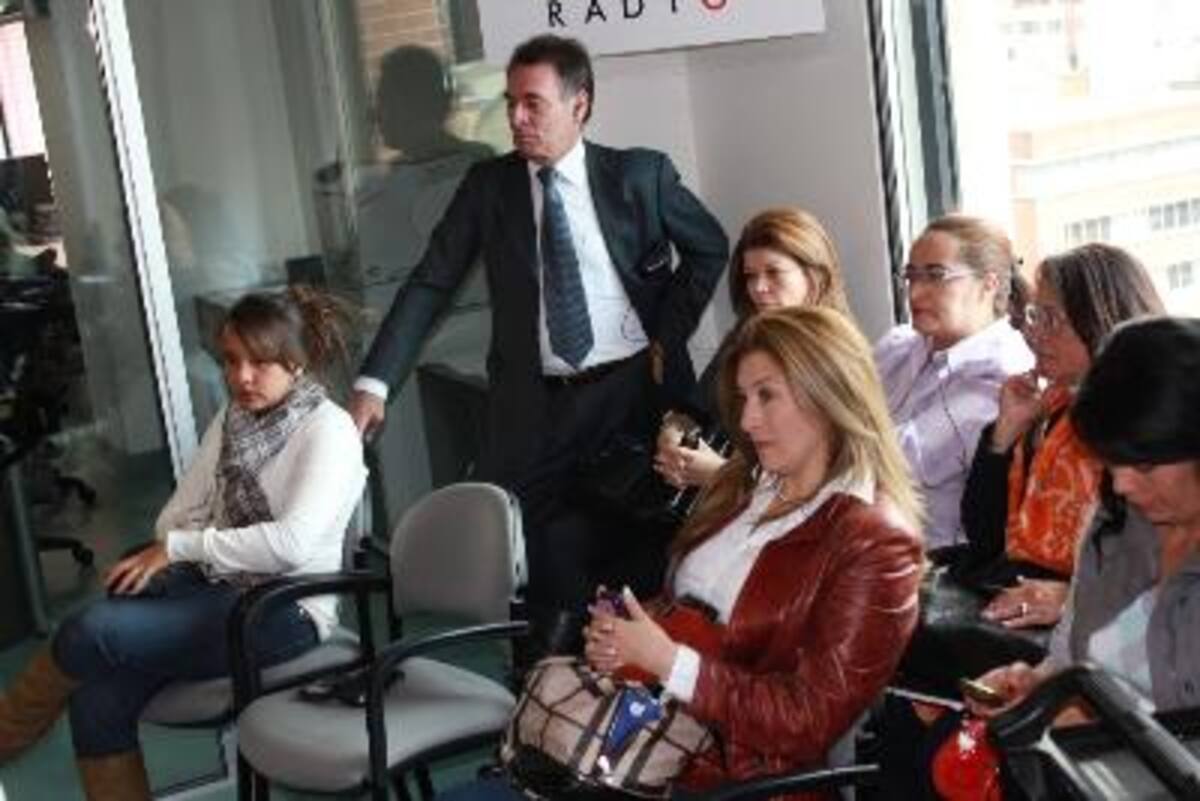 Público invitado a la Ventana del 11 de abril.