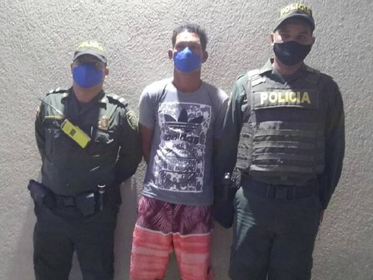 De una puñalada, hombre asesinó a su propio sobrino en Cartagena