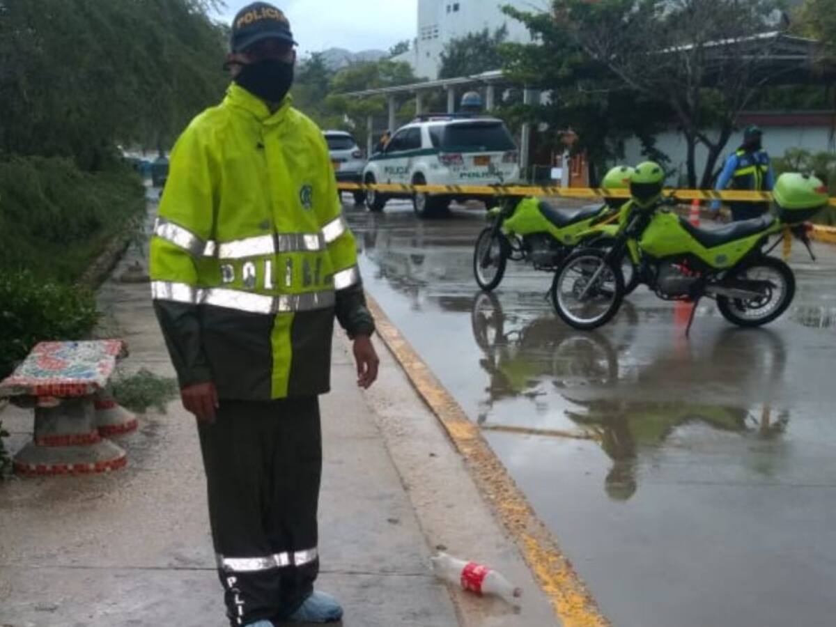 Un muerto y un herido al caer un rayo en Malecón de Puerto Colombia