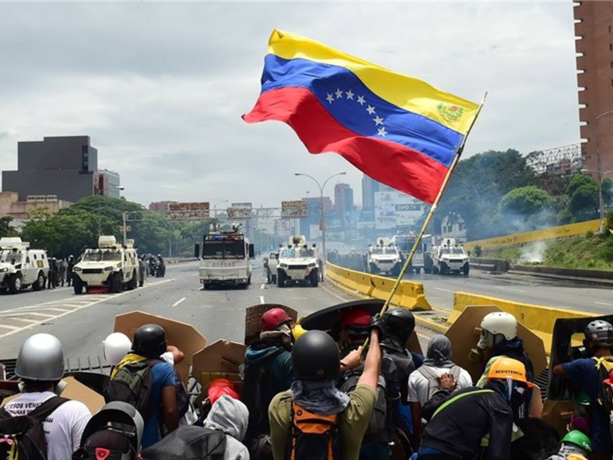 El papa teme mucho una dictadura para Venezuela: monseñor Roberto Lückert