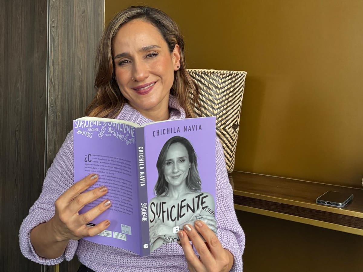 En “Suficiente” Chichila Navia relata su lucha con la bulimia y la dismorfia