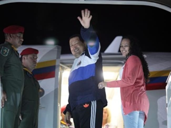 'Chávez se mueve en silla de ruedas': Nelson Bocaranda