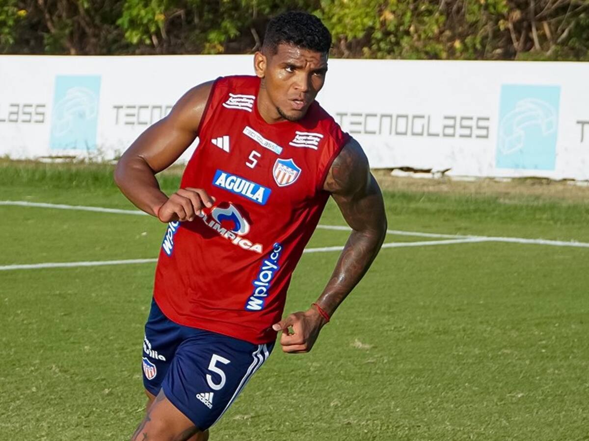 Rafa Pérez: ¿por qué se complicó su inscripción al Junior?