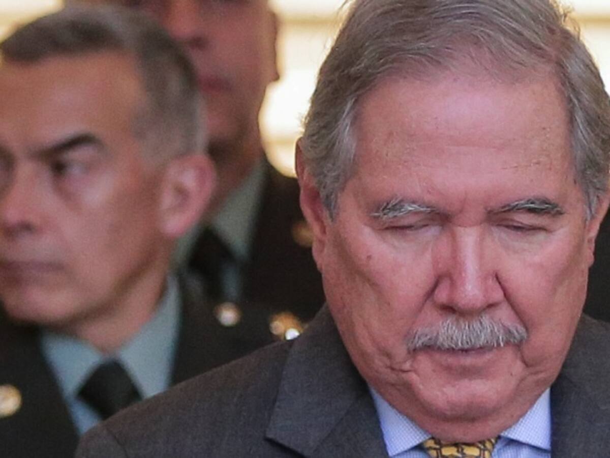 Defensor rechaza declaraciones de MinDefensa sobre protesta social