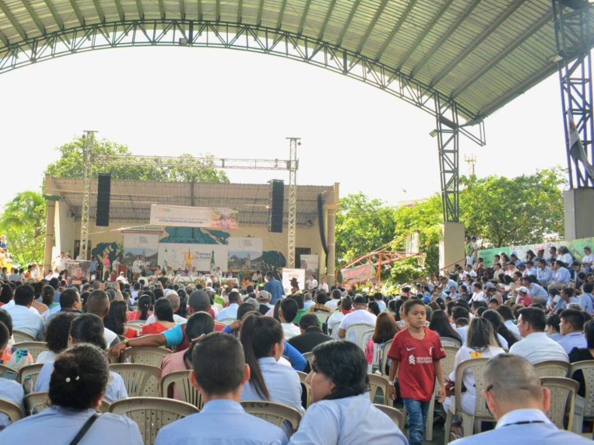 En Caquetá se desarrolló los diálogos vinculantes