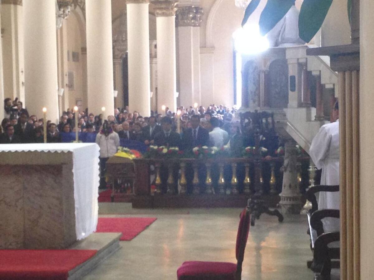 El cuerpo de Guillermo Asprilla fue llevado al cementerio Jardines del Recuerdo en el Norte de la ciudad.