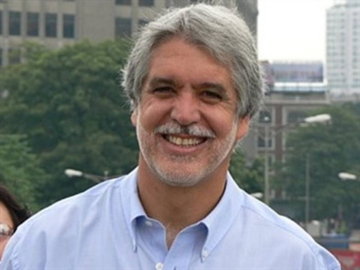 Delincuentes hurtaron bicicleta de Enrique Peñalosa