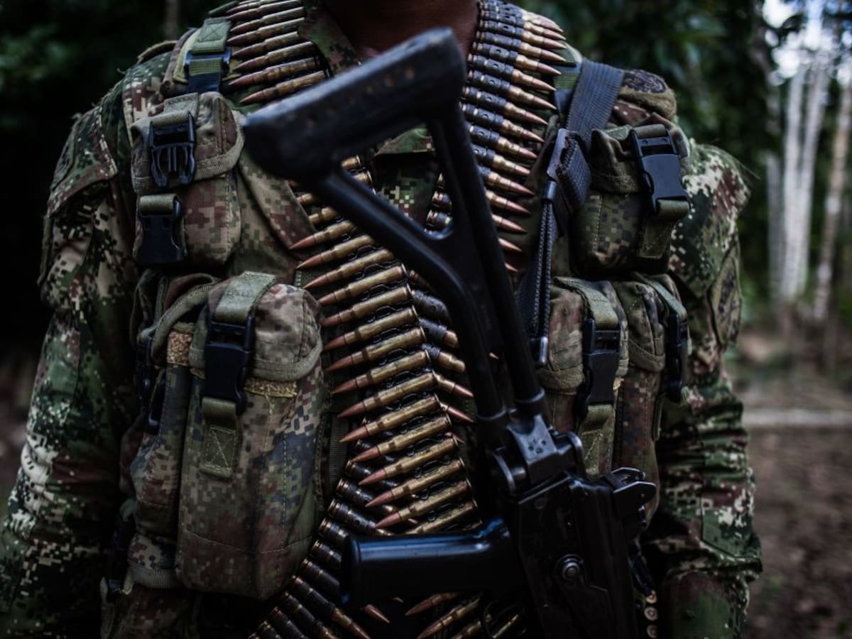 “Leyva no aceptó ser vocero de las FARC”: ex comisionado de paz de Andrés Pastrana