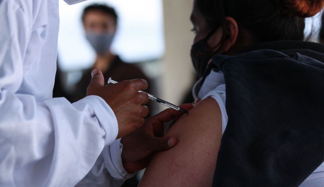 Vacunación COVID-19