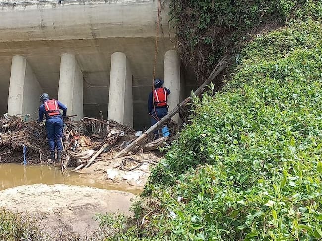 Persiste la búsqueda de Sharol Saray, menor que cayó al río Tunjuelito hace 5 días. Foto: Bomberos de Bogotá.