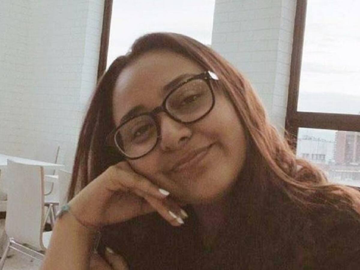 Entregaron título póstumo a universitaria asesinada