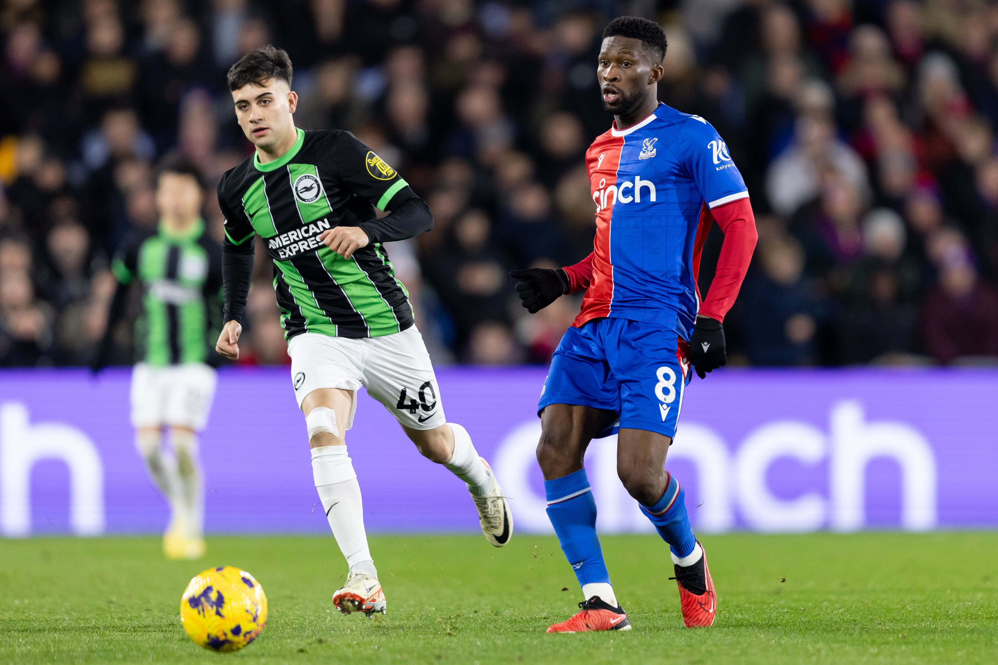 Jefferson Lerma con el Crystal Palace frente al Brighton. (Photo by Gaspafotos/MB Media/Getty Images)