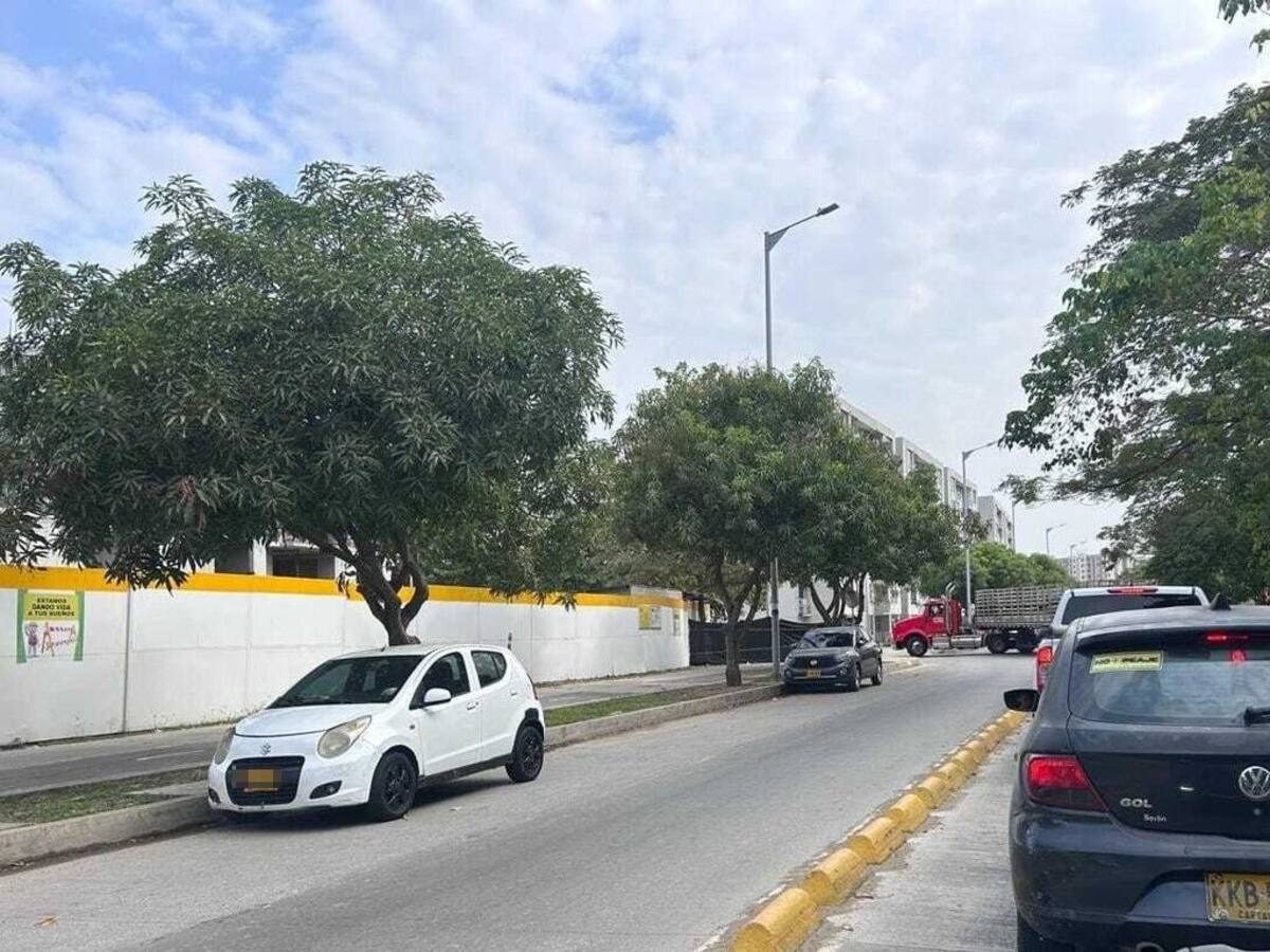 Conductores están dejando botellas con orina en vías de Parque Heredia