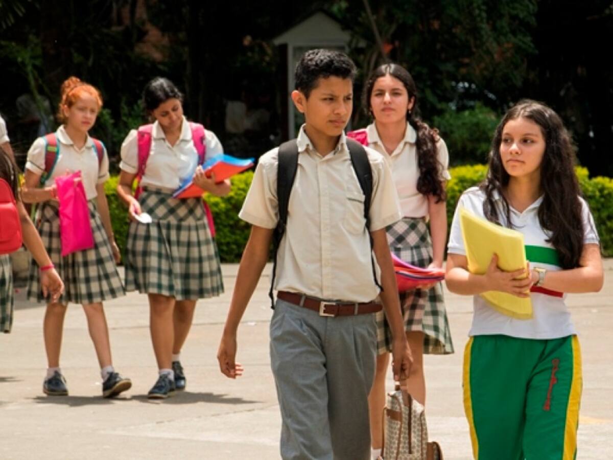 Proponen que estudiantes de Bucaramanga utilicen el mismo uniforme ¿Cuál es la razón?