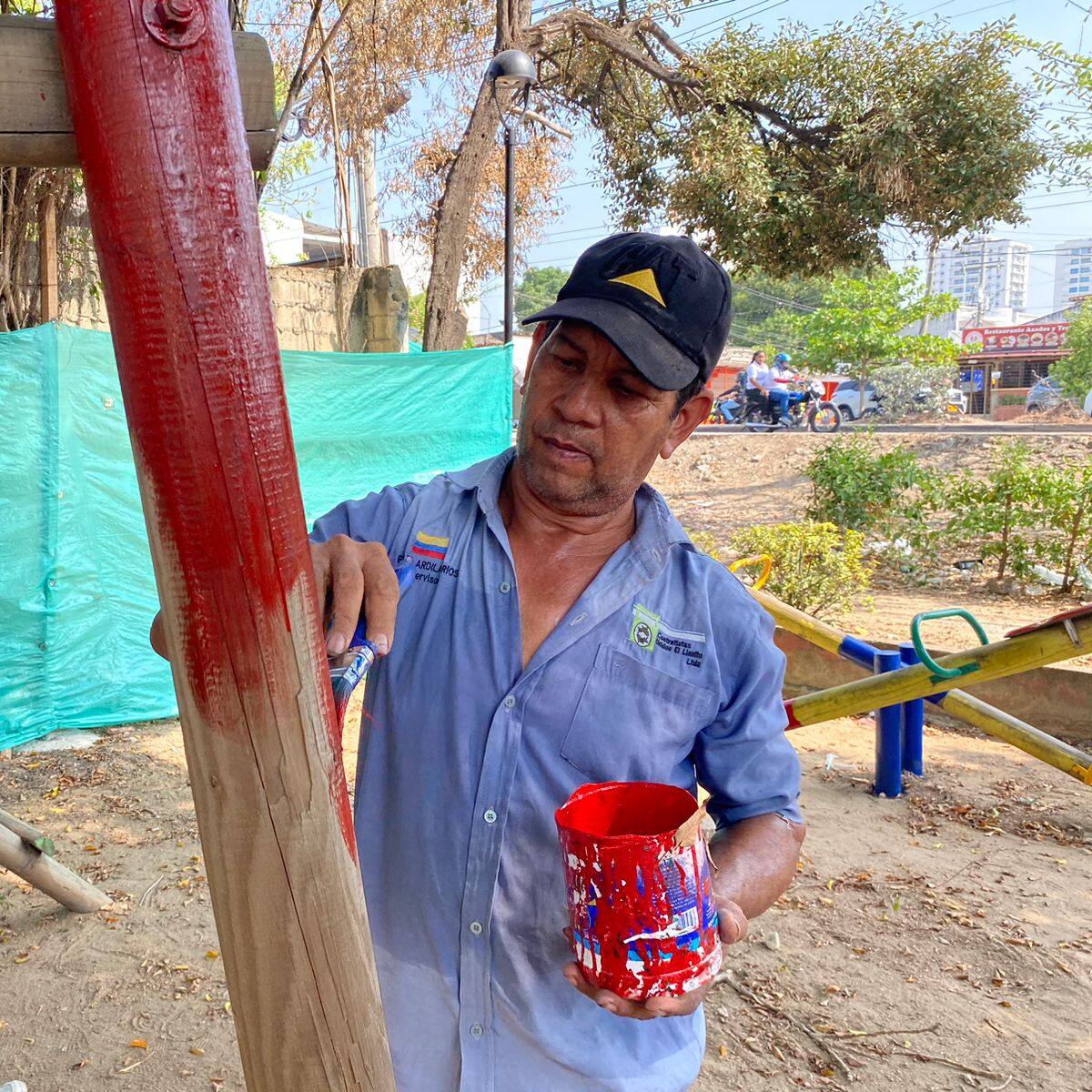Parque lineal de Alameda La Victoria recibió trabajos de mantenimiento