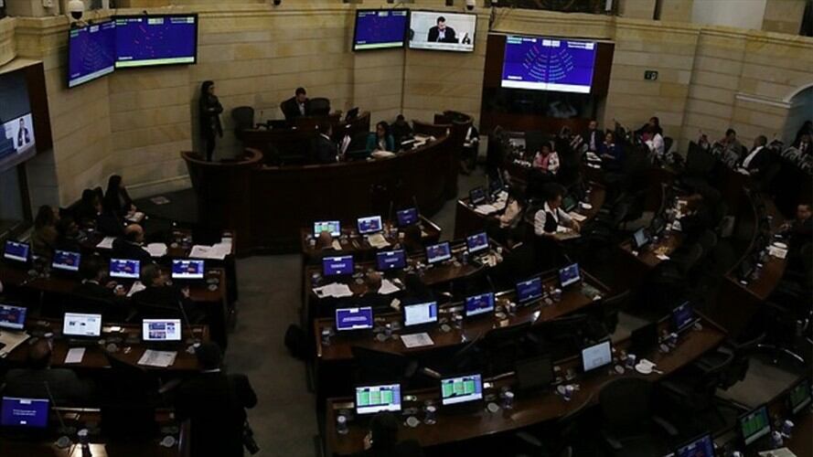 Gobierno pide hundir un artículo de reforma política ante presión de organismos de control. Foto: Colprensa