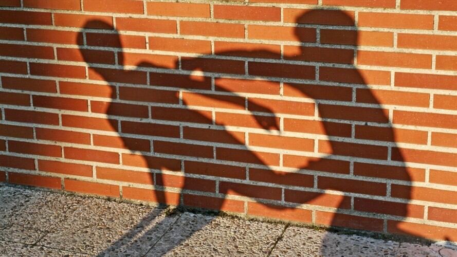 Estos hechos deben tener consecuencias, dice Ana María Vesga sobre violencia entre jóvenes. Foto: Getty Images