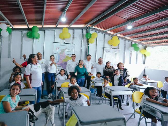 Escuela en el Espacio Territorial de la vereda La Fila en Icononzo, Tolima