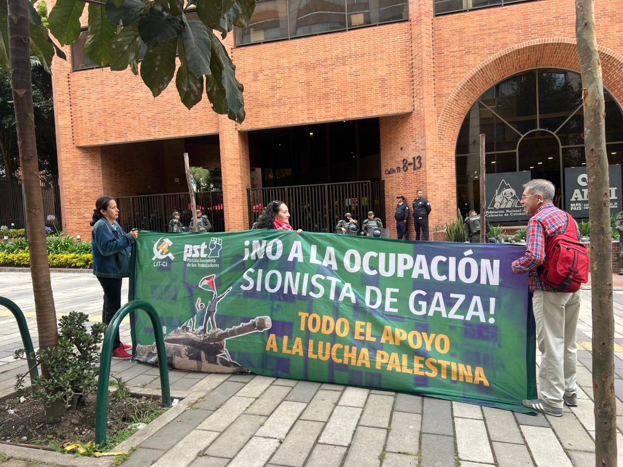 Plantón en Bogotá: Manifestaciones tuvieron lugar frente a la ANDI
