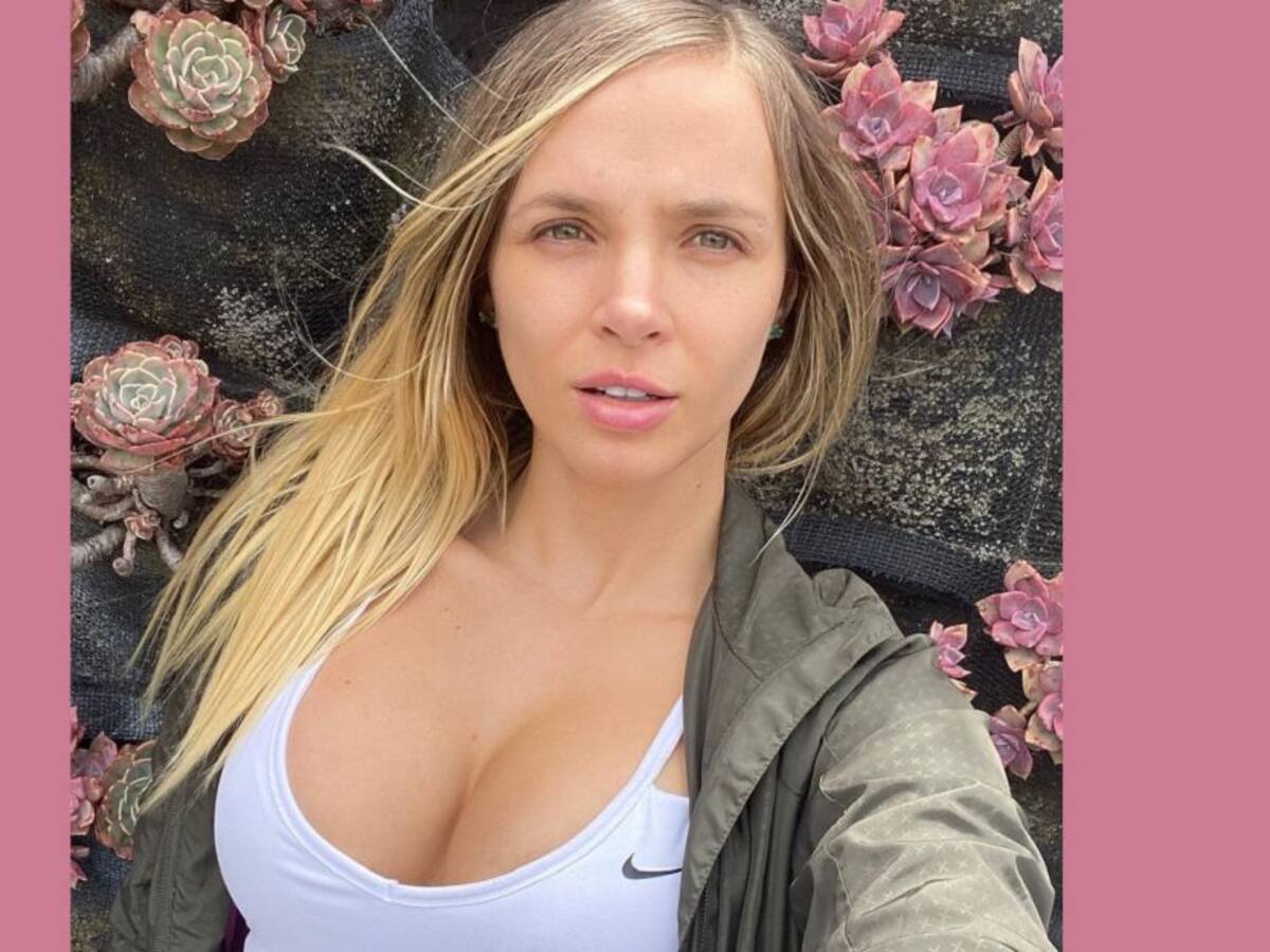 "Quien quisiera ser mesa", le dicen a Elizabeth Loaiza por esta foto