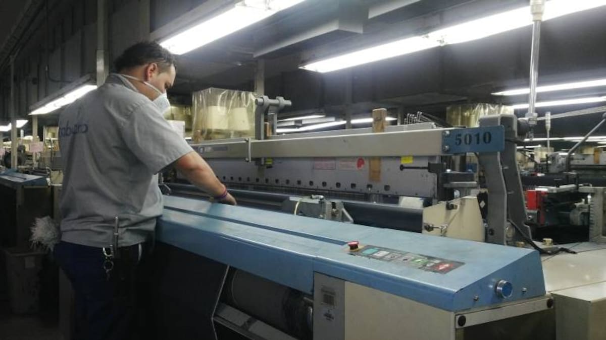 Proyecto que obliga a empleadores a alimentar a empleados puede ser peligroso: Abogado