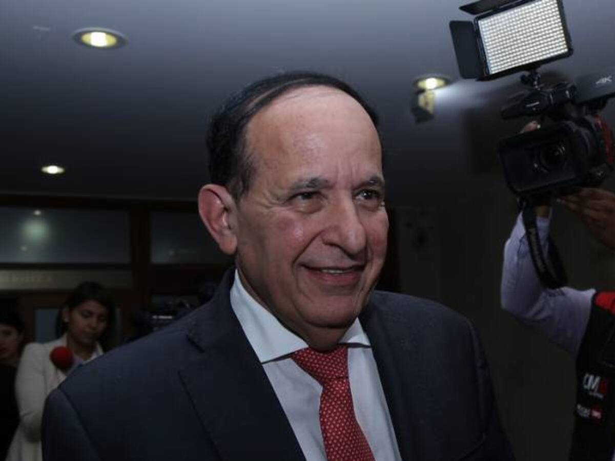 Empleado del Hotel del Prado dice que nunca hubo menores con el senador Ashton