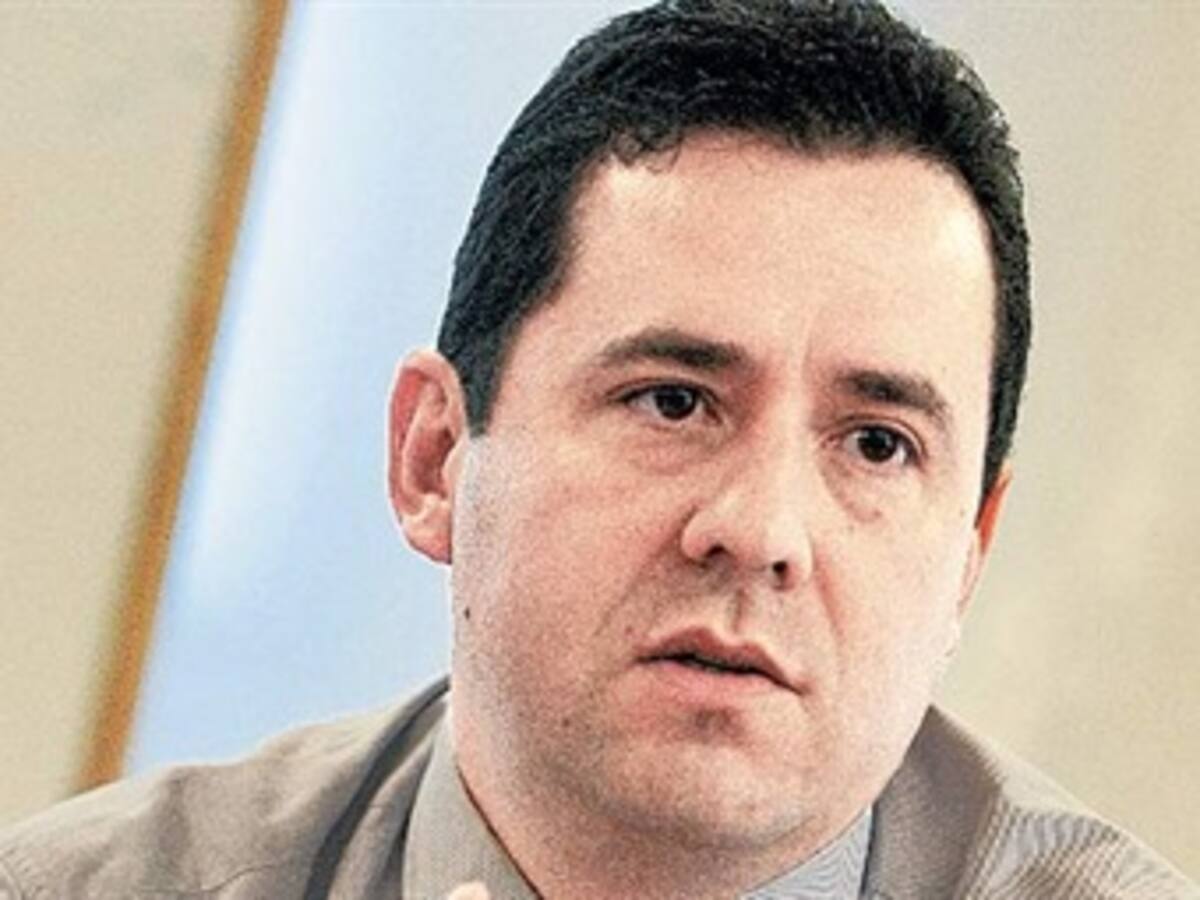 Felipe Muñoz asegura que el DAS colabora en investigación por 'Chuzadas'