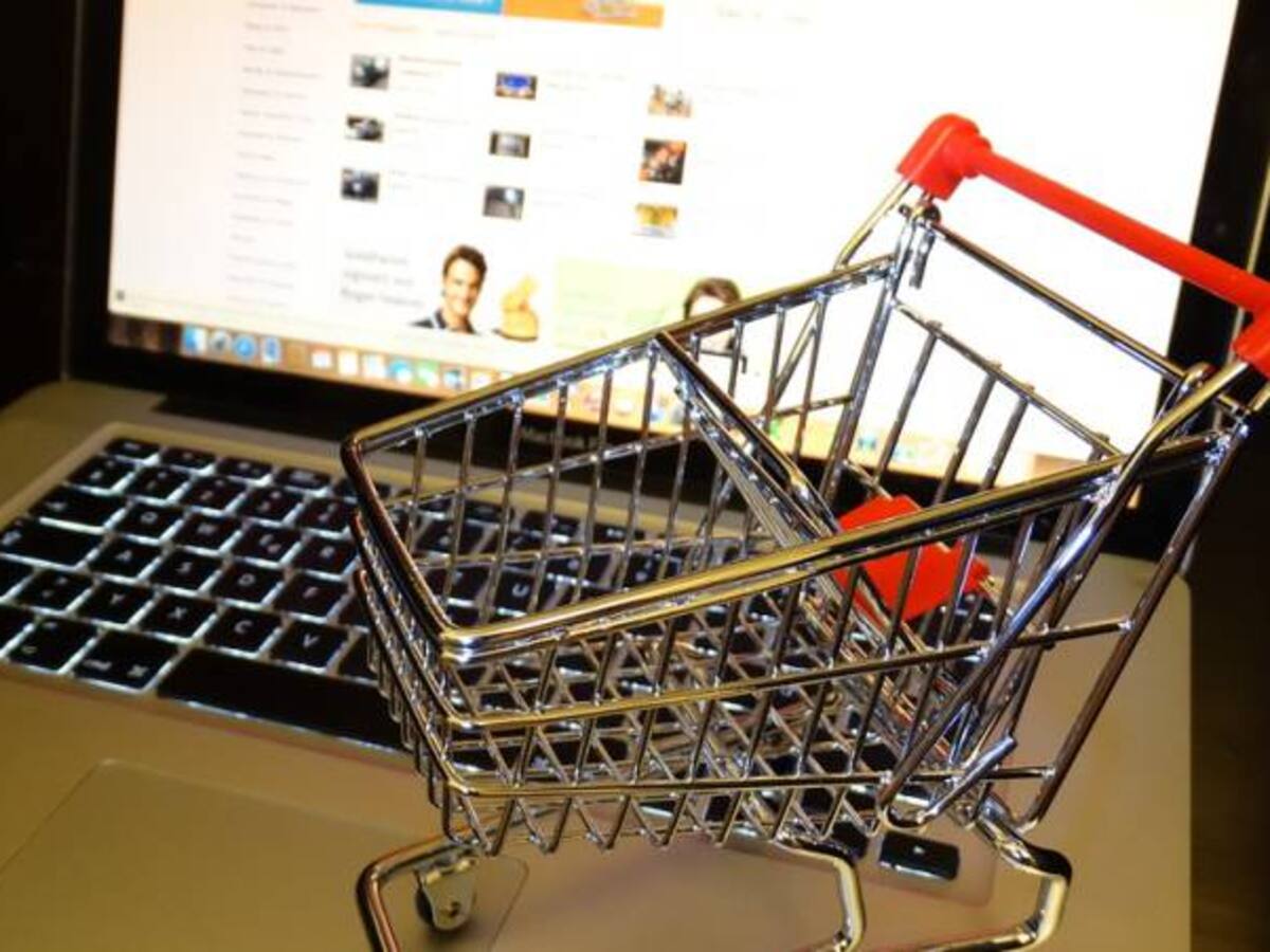 Colombianos hicieron el año pasado transacciones en internet por más de 16 millones de dólares