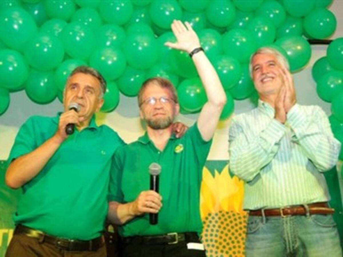 Partido Verde quiere revivir a "los trillizos" para no perder personería jurídica en 2014