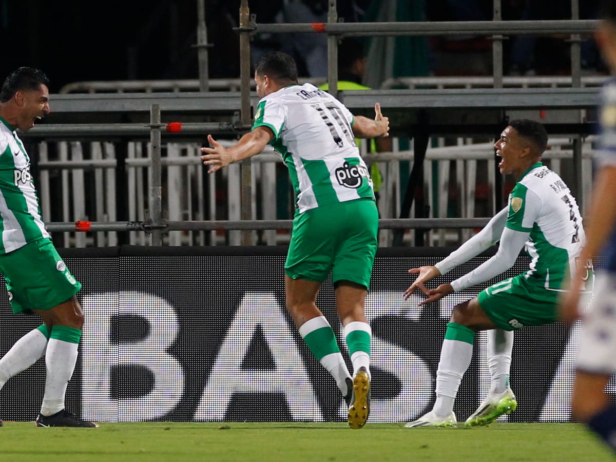 Nacional rescata la ventaja ante Racing y buscará la clasificación en Argentina