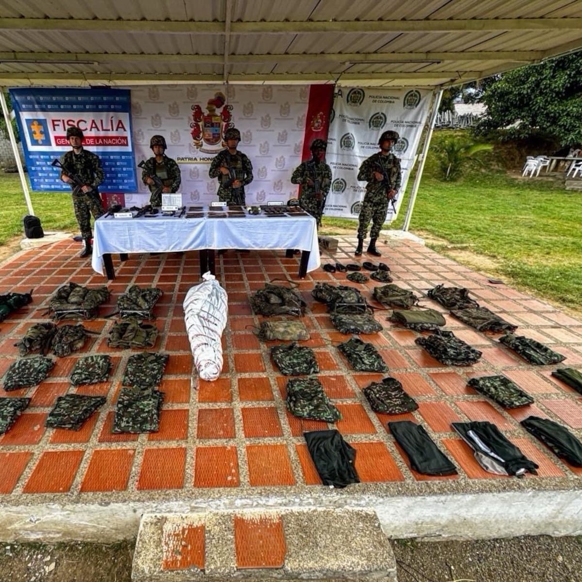 Un muerto y un capturado deja combate del Ejército contra el Frente 36 en San Andrés de Cuerquia
