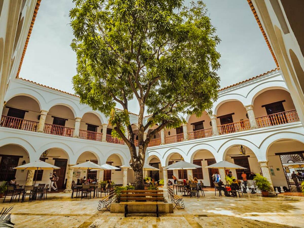 Unibac abre inscripciones para primer semestre de 2023 en programas profesionales