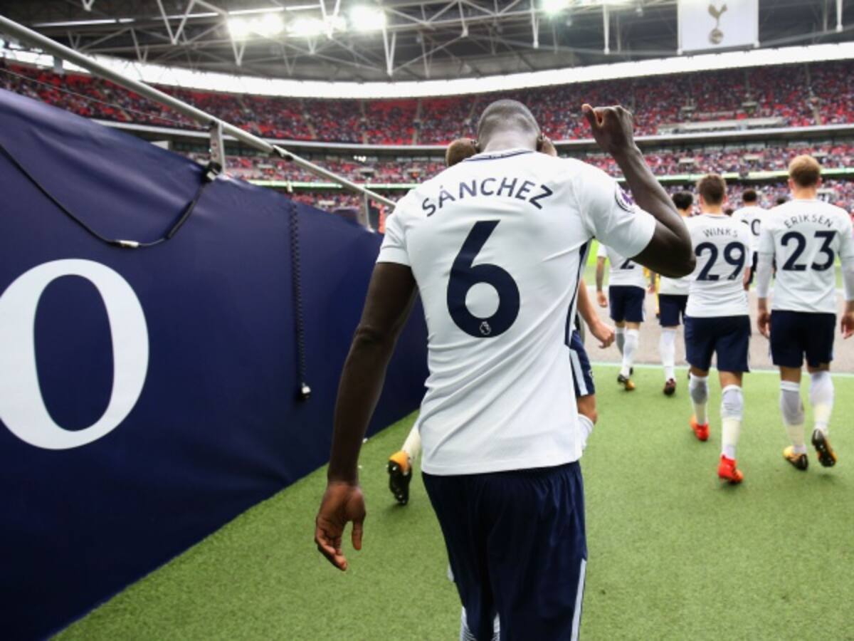 Davinson Sánchez jugó los 90 minutos en la victoria del Tottenham