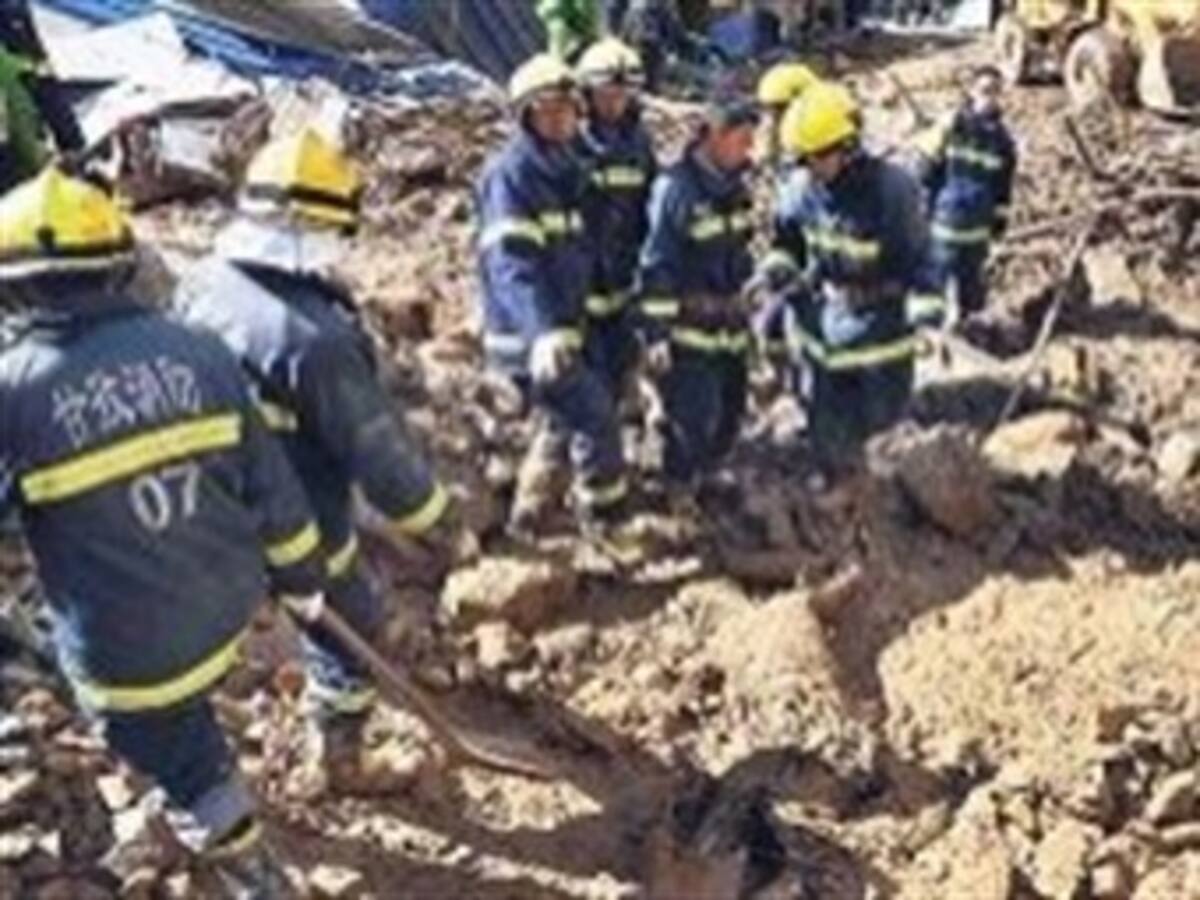 Aumentan a 1.117 las victimas por Alud de barro en provincia noroccidental china de Gansu