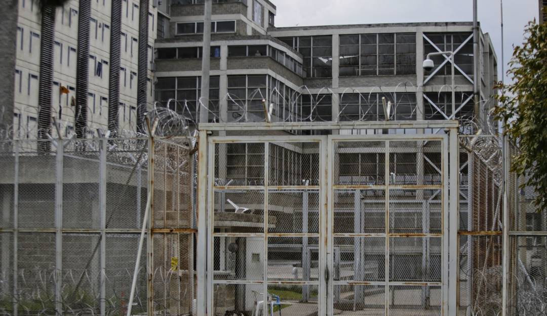 Ordenan inspecciones en las celdas de Carlos Mattos y Emilio Tapia en cárcel La Picota de Bogotá 