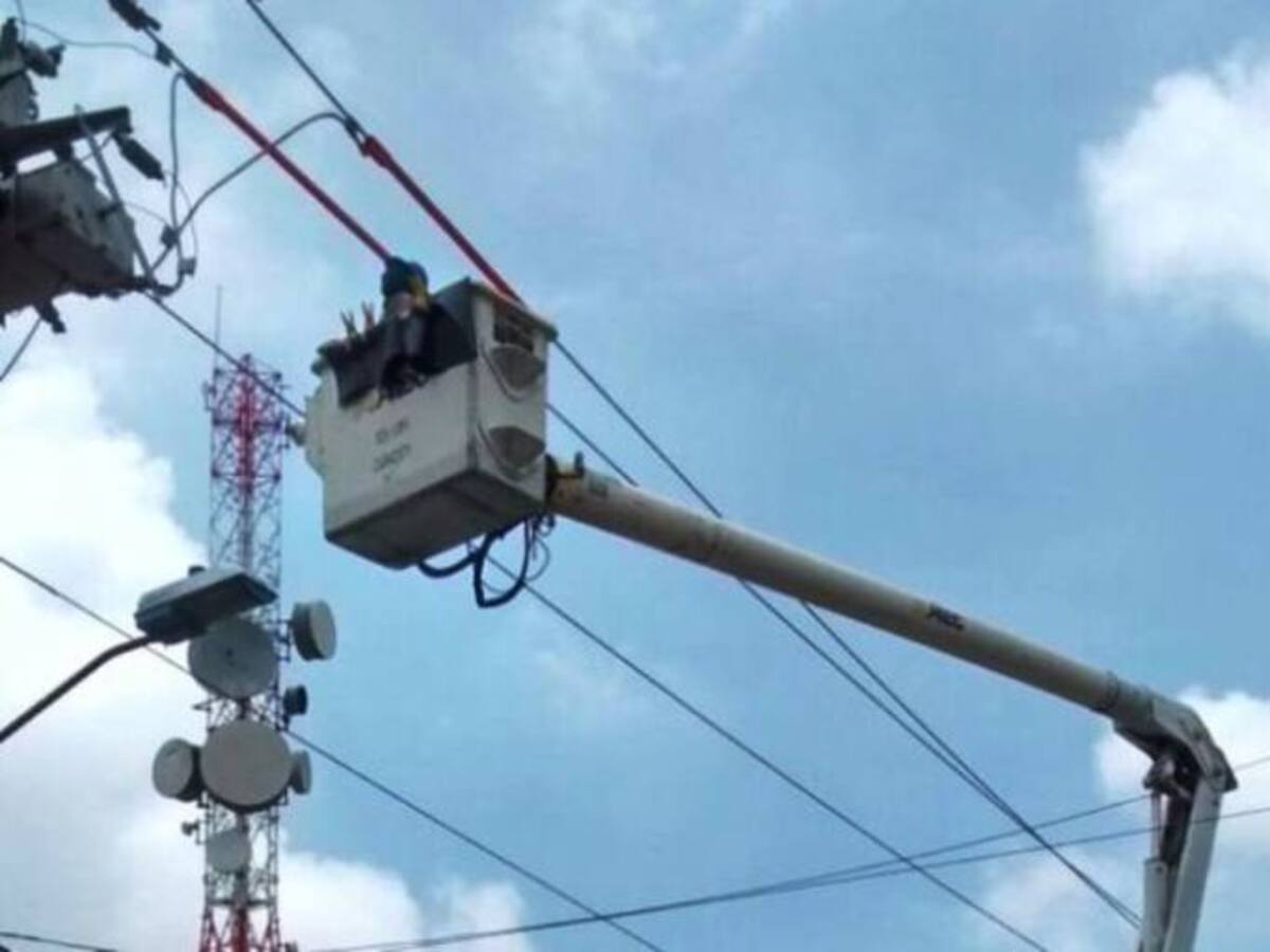 Colombianos no pagarían por reconexión de servicios públicos