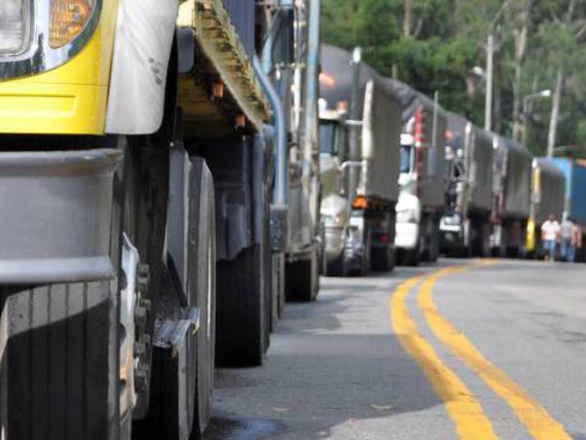 Gobierno y camioneros reanudan conversaciones este jueves