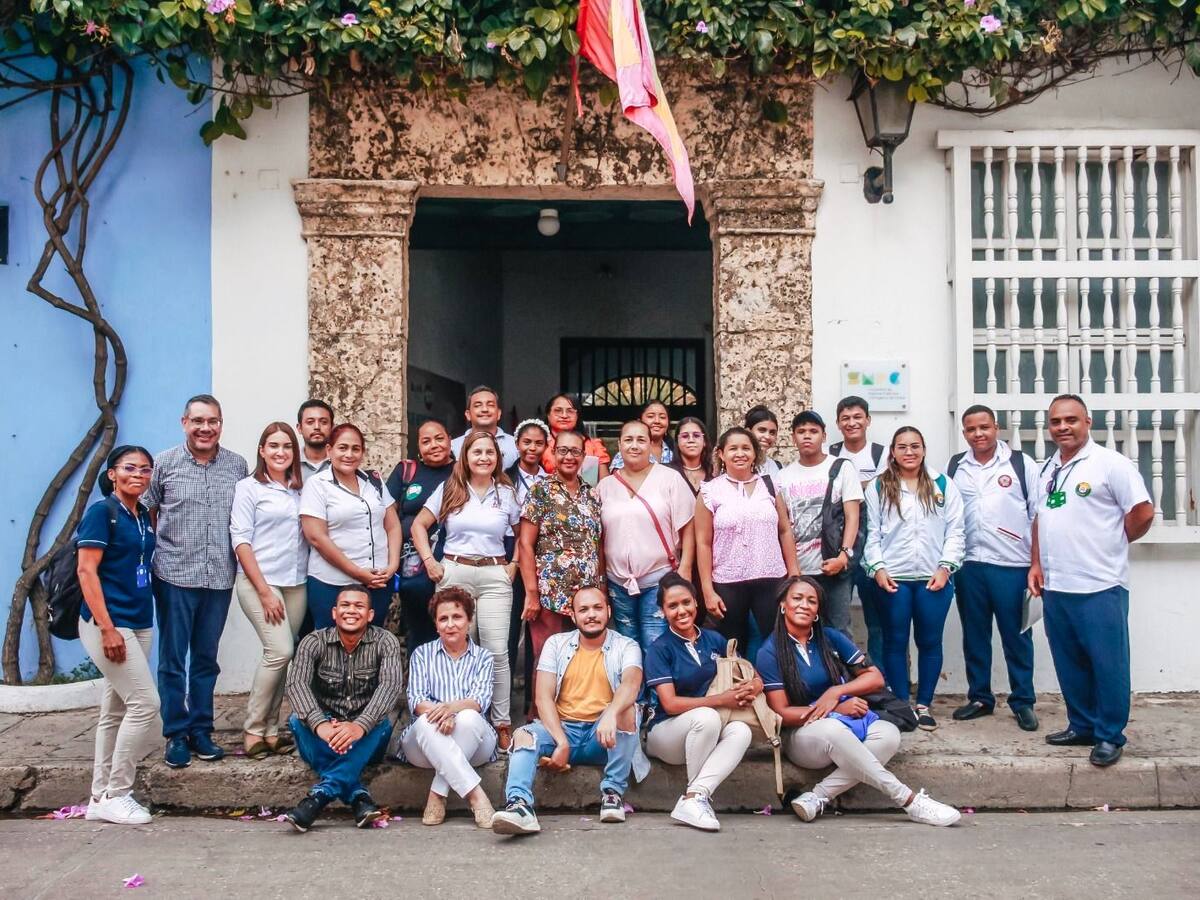 La Ruta por la Historia de Cartagena avanza su recorrido por los colegios