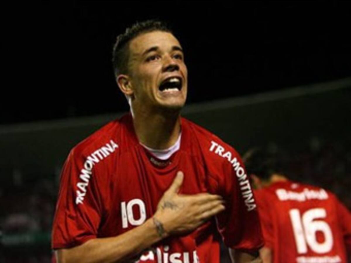 D'Alessandro se perderá los octavos de la Libertadores por lesión