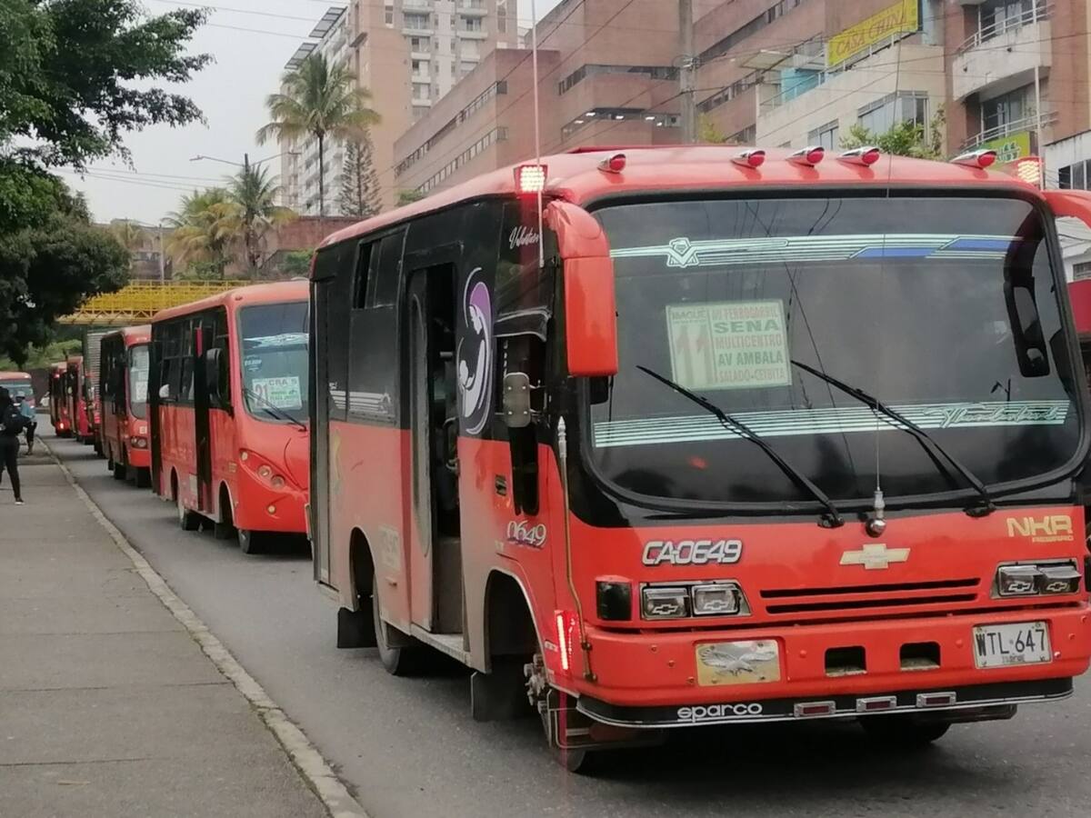 Sindicatos piden reducir a $200 el alza del pasaje de buseta en Ibagué