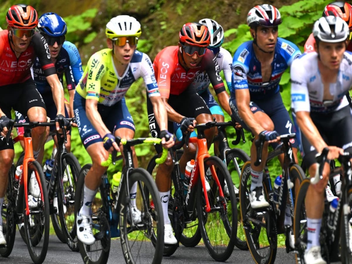 ¿Cuál fue el mejor colombiano en la etapa 11 del Tour de Francia?