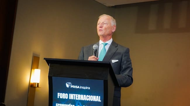 Ricardo Triana, presidente del Consejo de Empresas Americanas durante el cierre del Foro Foro Internacional Economías criminales y control territorial. | Foto: Caracol Radio