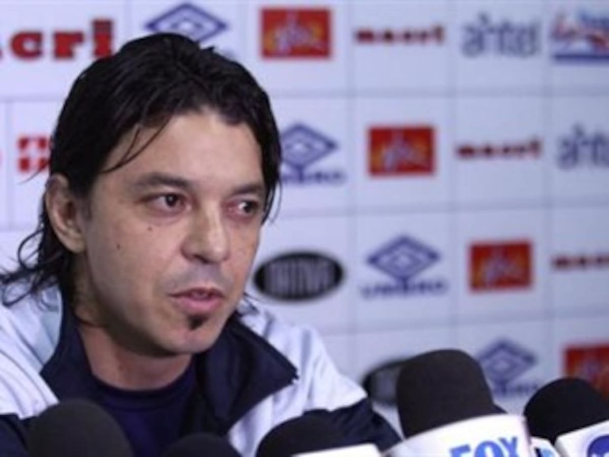 'Muñeco' Gallardo anuncia su retiro del fútbol activo