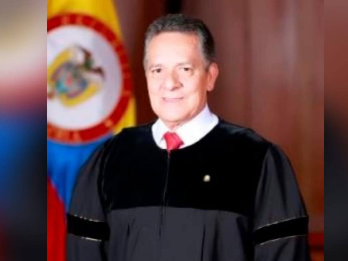 Ariel Salazar dice que no entorpece votaciones en la Corte